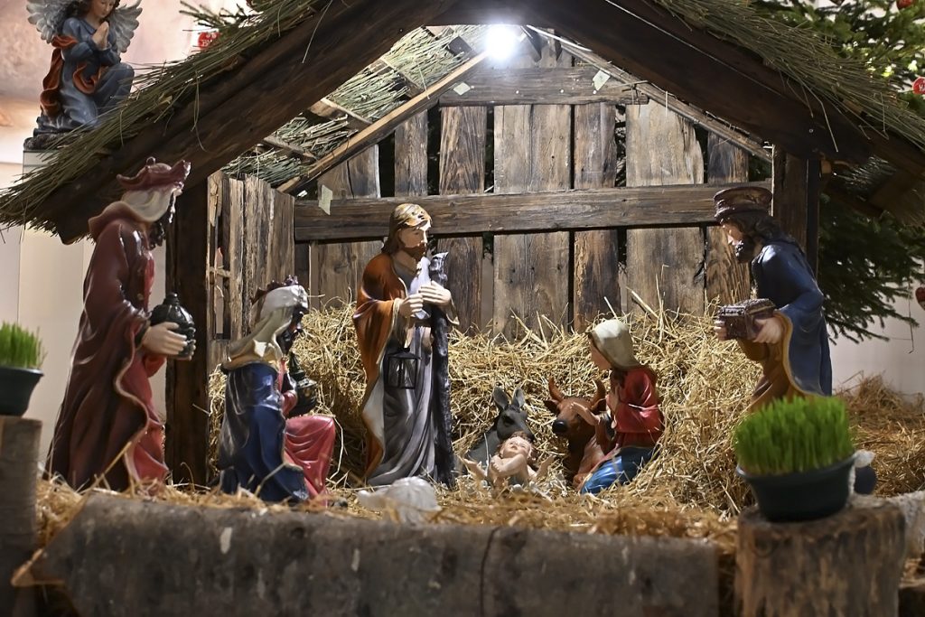 Veseli Badnji dan i odlazak na misu polnoćku