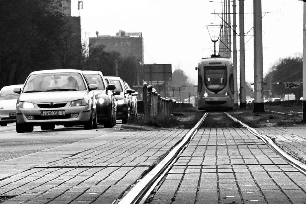 Linije i perspektiva prostora