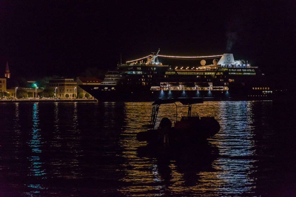 Nekoliko fotografija Zadra noću