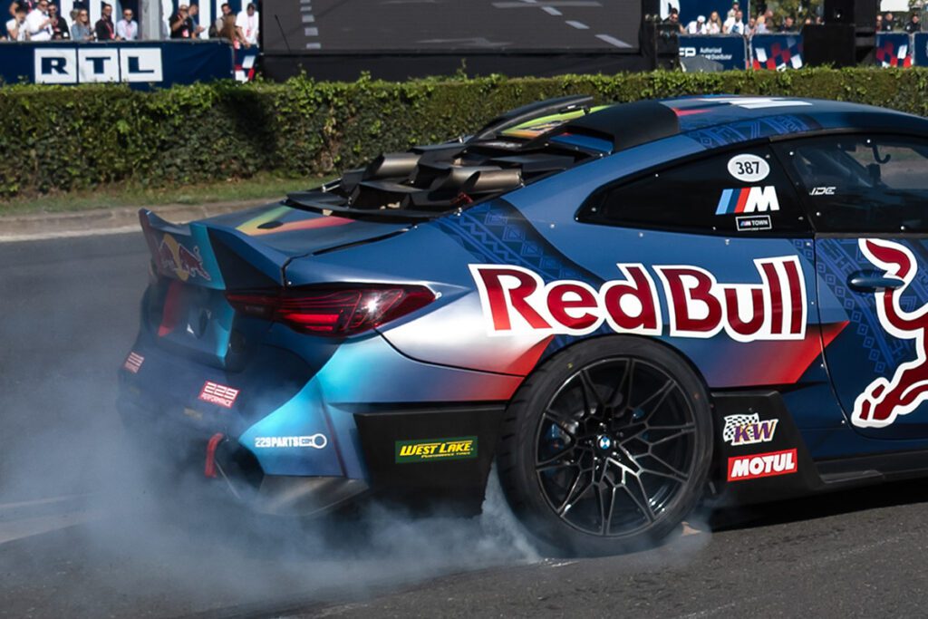 Brzina, buka i dim na Red Bull Showrun Zagreb