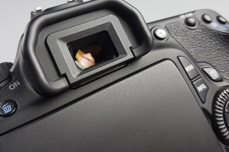 fotonauk tražilo fotoaparata