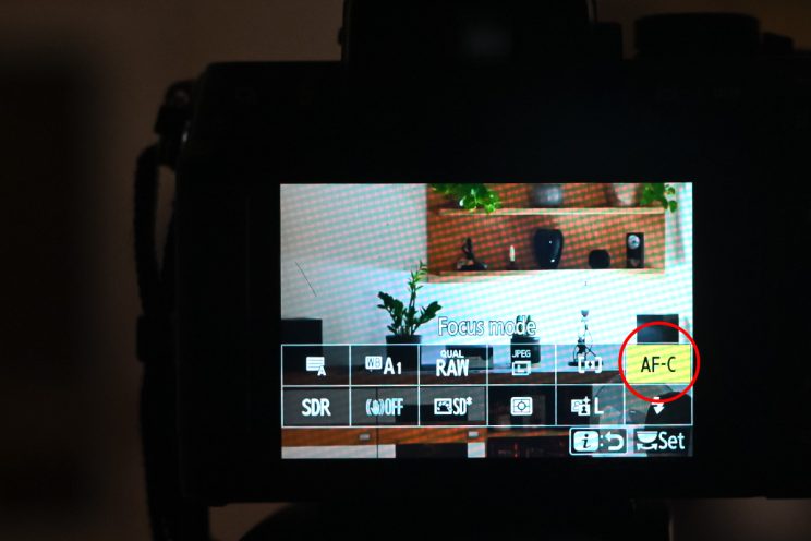 Fotonauk auto fokus continius