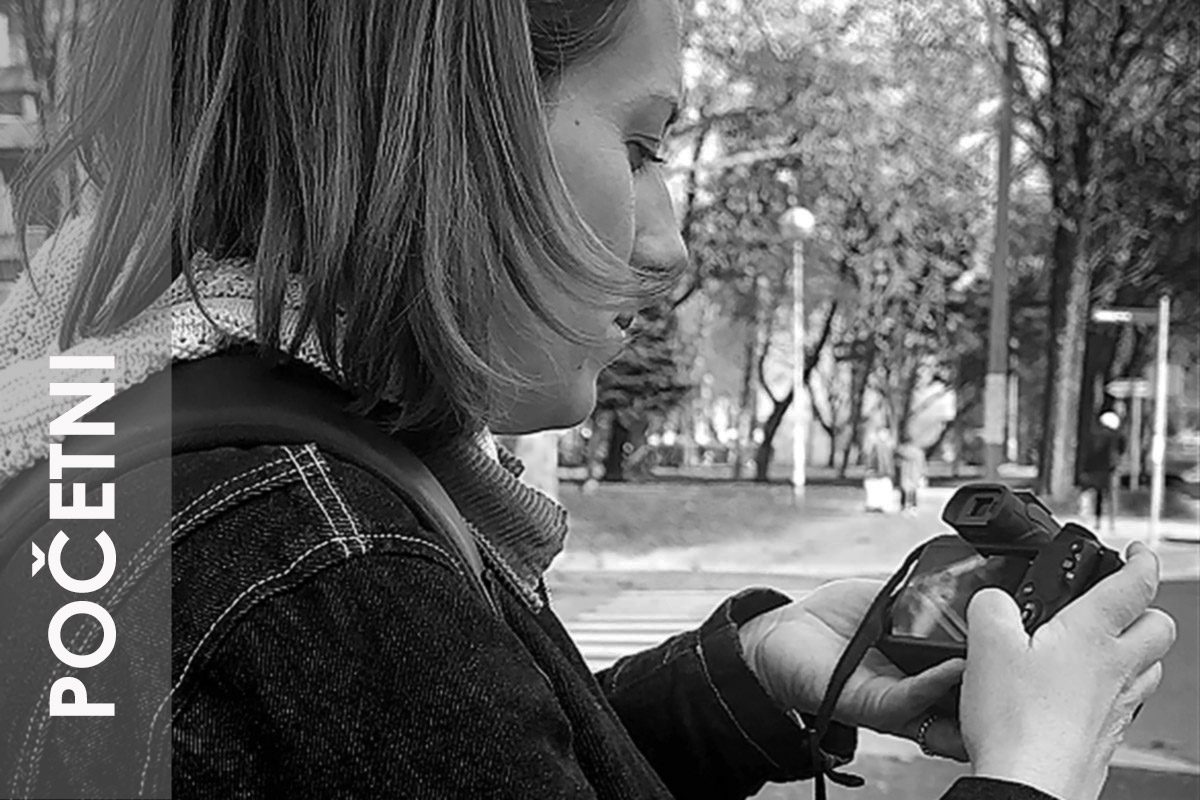 Polaznica na početničkom Fotonauk tečaju fotografije u Zagrebu